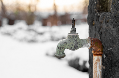 Why Do Water Pipes Sometimes Rupture During an Extremely Cold Event?