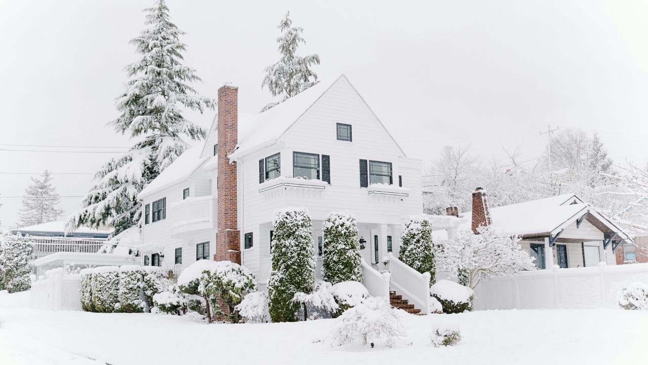 How to Winterize Your Vacation Home: A Step-by-Step Guide